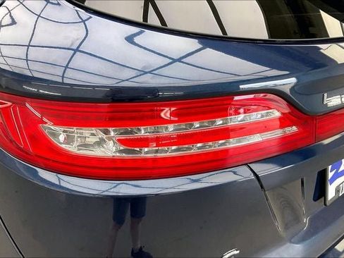 Used 2017 Lincoln MKC Select w/ Select Plus Package AWD/4WD image 26