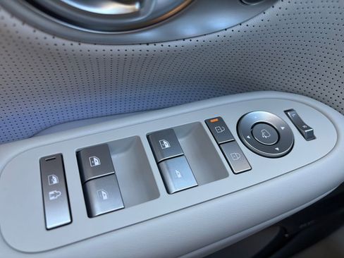 New 2026 Hyundai Ioniq 9 Calligraphy image 12