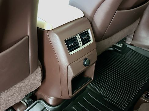 Used 2019 Lexus RX 450hL Premium image 29