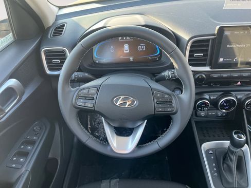 Certified 2026 Hyundai Venue SEL image 12