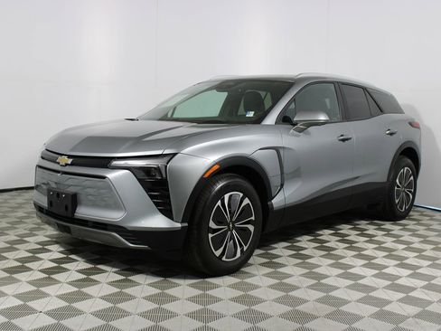 Used 2024 Chevrolet Blazer EV LT image 30