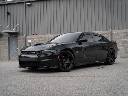 Used 2023 Dodge Charger Scat Pack w/ Plus Group RWD image 1