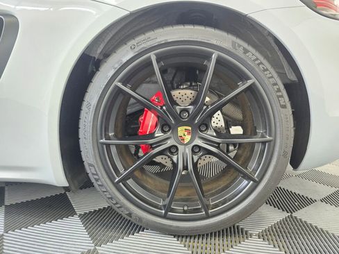 New 2025 Porsche 718 Boxster S image 11