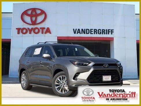 New 2026 Toyota Grand Highlander Platinum image 1
