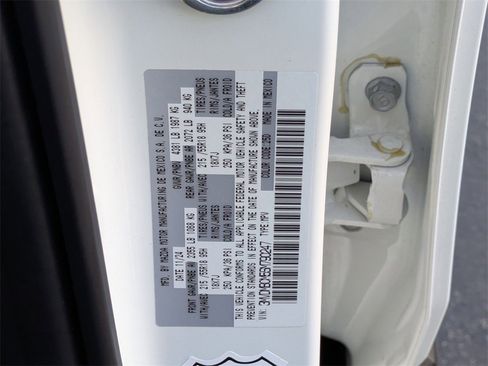 Used 2025 MAZDA CX-30 AWD 2.5 S w/ Preferred Package image 37