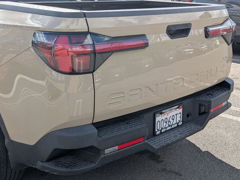 Certified 2023 Hyundai Santa Cruz SEL w/ Activity Package image 11