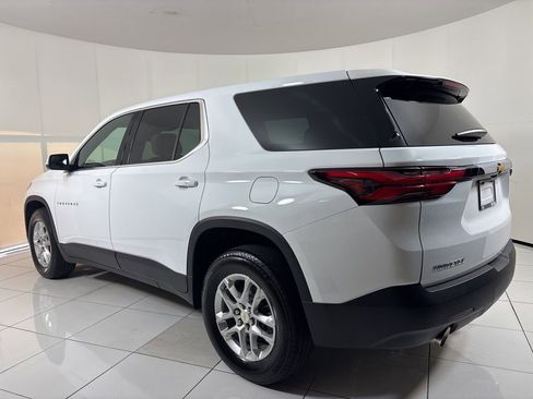 Used 2023 Chevrolet Traverse LS w/ Safety Package image 3