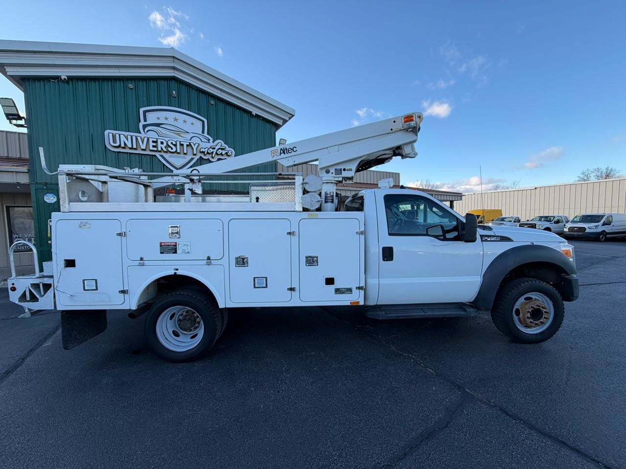 Used 2012 Ford F450 XL w/ Snow Plow Prep Pkg RWD image 4