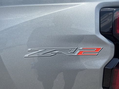 New 2025 Chevrolet Colorado ZR2 image 33