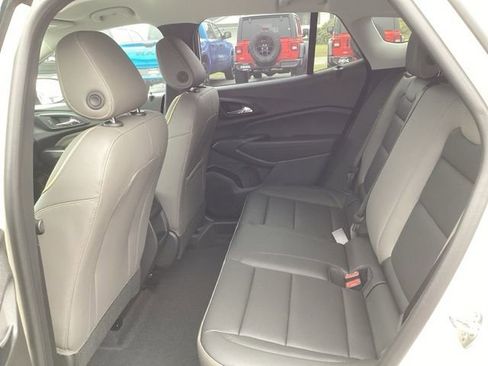 New 2026 Chevrolet Trax ACTIV w/ Driver Confidence Package image 18