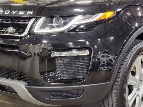 Used 2016 Land Rover Range Rover Evoque SE Premium image 15