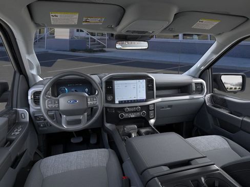 New 2025 Ford F150 Lightning XLT image 9