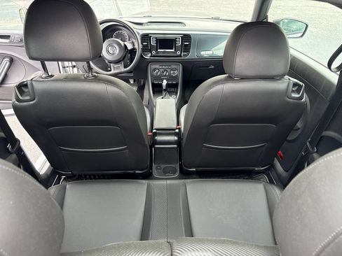 Used 2016 Volkswagen Beetle 1.8T FWD image 14