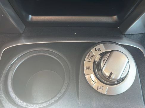 Used 2023 Toyota 4Runner Limited AWD/4WD image 30