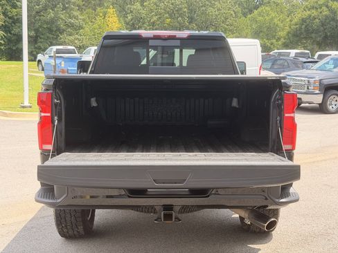 Used 2024 Chevrolet Silverado 2500 High Country w/ High Country Premium Package AWD/4WD image 33