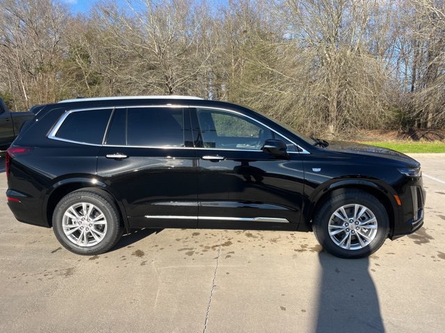 New 2025 Cadillac XT6 Luxury FWD image 10