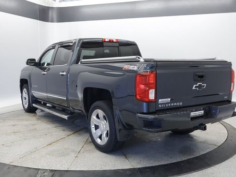 Used 2017 Chevrolet Silverado 1500 LTZ Z71 w/ LTZ Plus Package AWD/4WD image 3