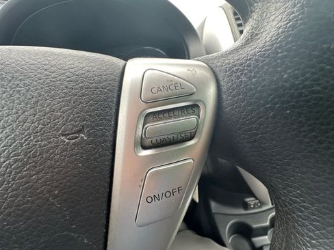 Used 2019 Nissan Versa SV FWD image 22