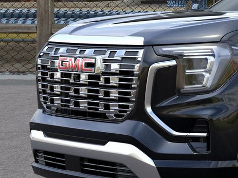 New 2027 GMC Terrain Denali AWD/4WD image 13