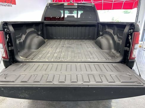 Used 2021 RAM 1500 Big Horn AWD/4WD image 14