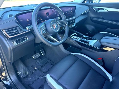 Used 2025 Buick Envision Sport Touring image 11