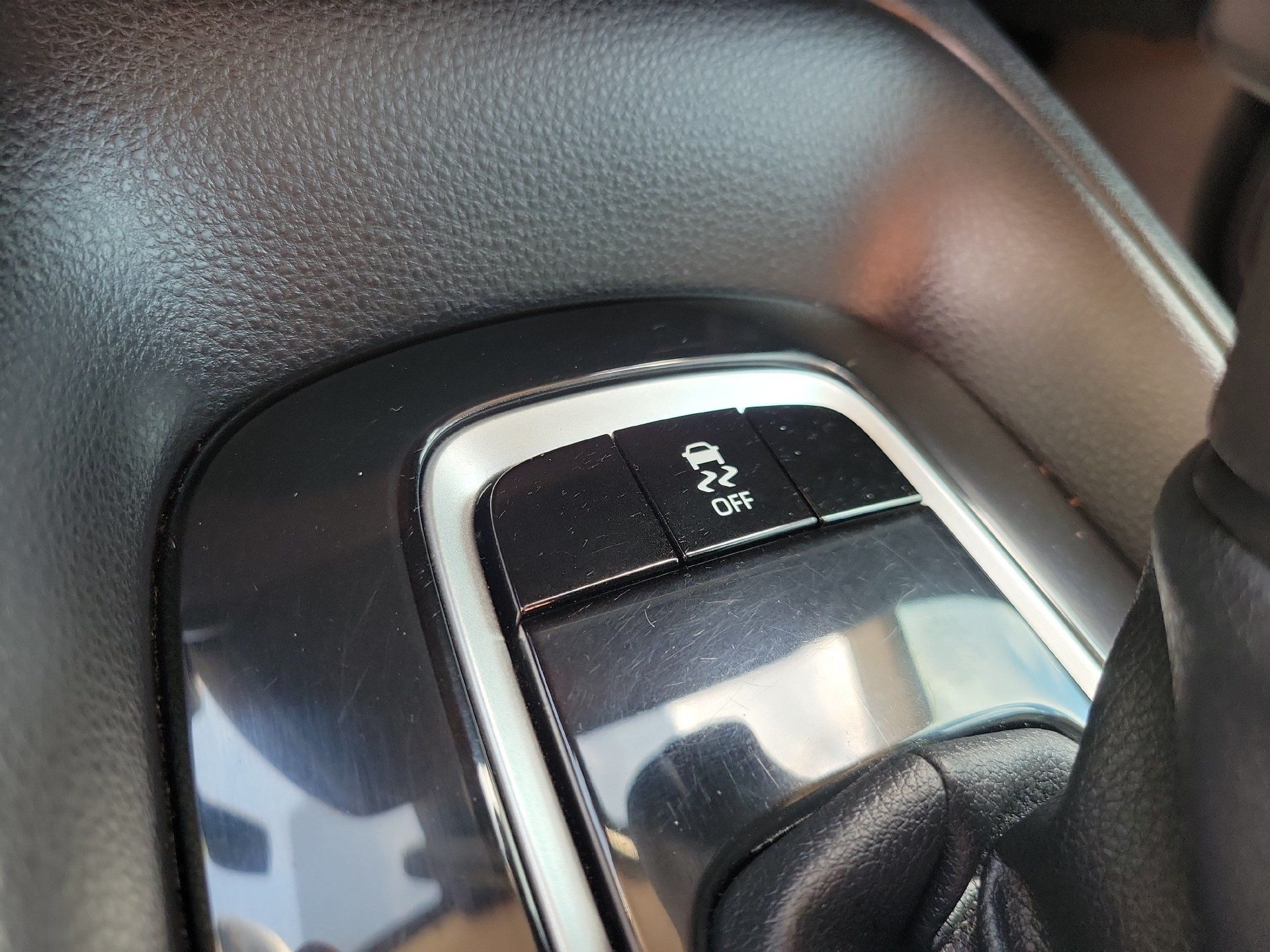 Used 2025 Toyota Corolla LE FWD image 36