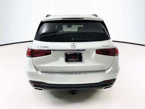 Used 2023 Mercedes-Benz GLS 580 4MATIC image 7