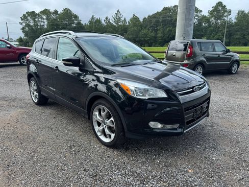 Used 2014 Ford Escape Titanium FWD image 10