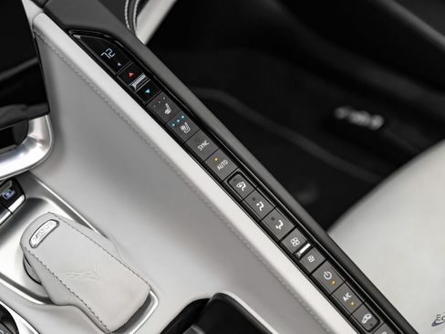 Used 2023 Chevrolet Corvette Z06 w/ Z07 Performance Package RWD image 77