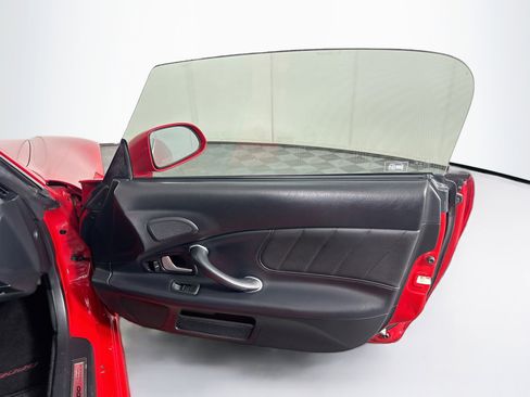 Used 2008 Honda S2000 image 25