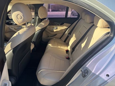 Used 2020 Mercedes-Benz C 300 Sedan image 11