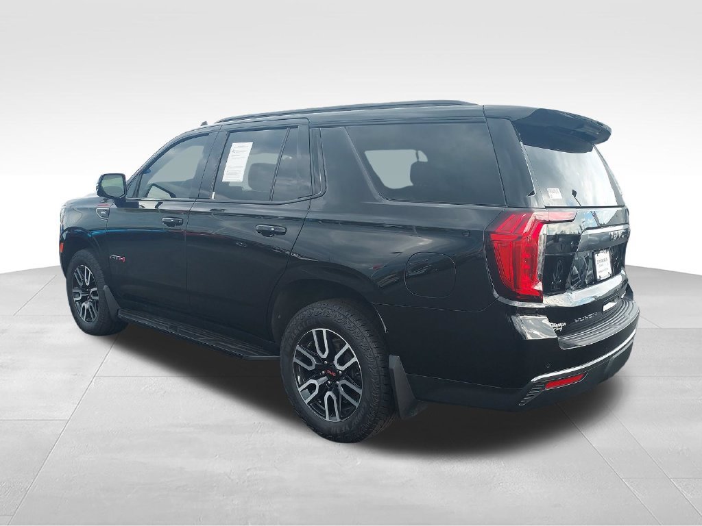 Used 2024 GMC Yukon AT4 w/ Technology Package AWD/4WD image 3