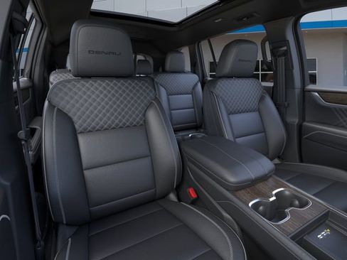 New 2026 GMC Acadia Denali AWD/4WD image 16