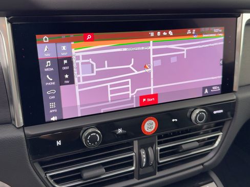 New 2026 Porsche Macan GTS image 24