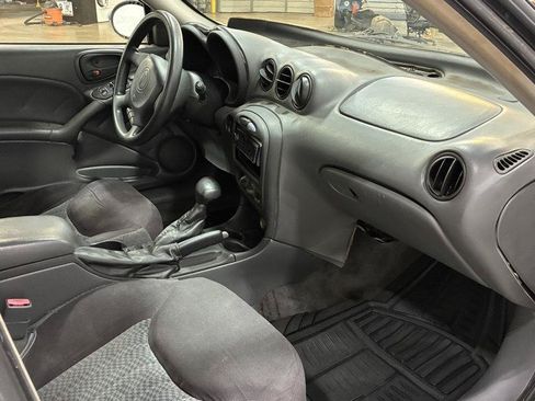 Used 2004 Pontiac Grand Am SE FWD image 13