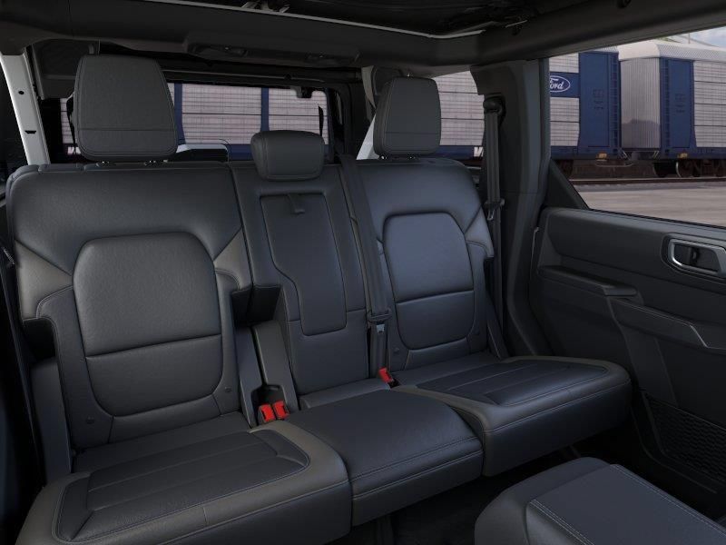New 2026 Ford Bronco Outer Banks AWD/4WD image 11