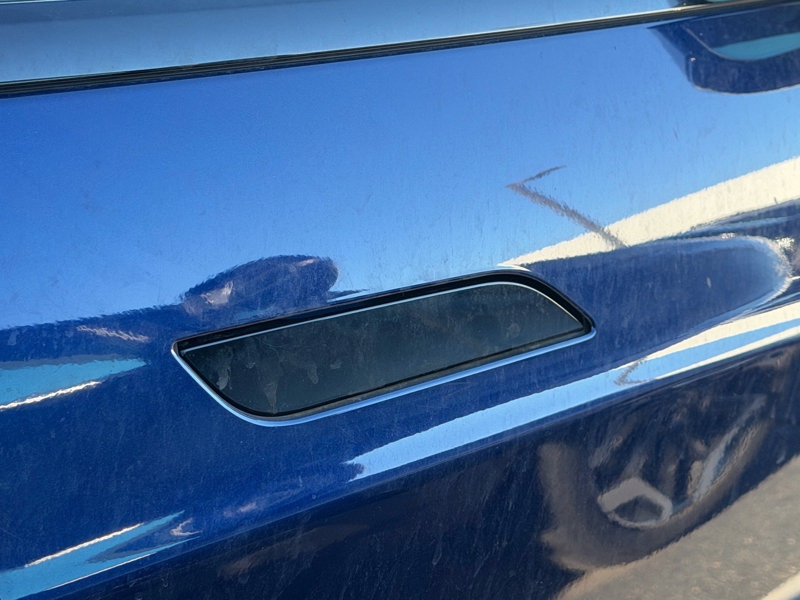 Used 2022 Tesla Model S AWD/4WD image 10