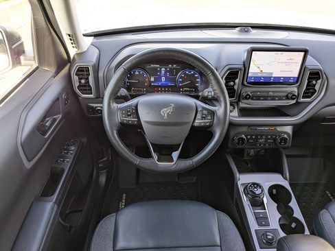 Used 2023 Ford Bronco Sport Outer Banks w/ Tech Package image 17