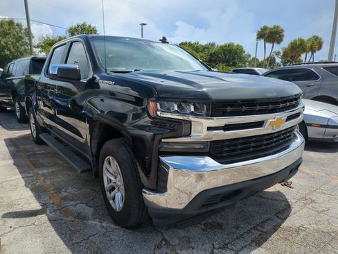 Used 2019 Chevrolet Silverado 1500 LT w/ All-Star Edition RWD image 2