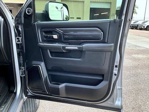 Certified 2022 RAM 2500 Limited AWD/4WD image 17