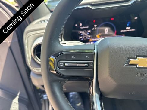Used 2024 Chevrolet Colorado LT w/ LT Convenience Package II AWD/4WD image 32