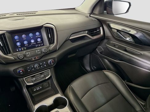 Used 2024 GMC Terrain AT4 w/ Infotainment Package II image 25