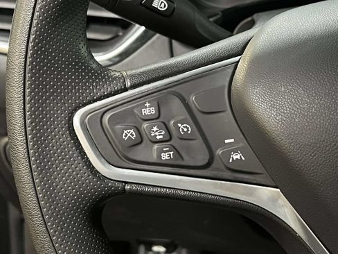 Used 2023 Chevrolet Equinox LT w/ LPO, Floor Liner Package AWD/4WD image 21