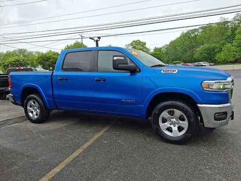 Certified 2025 RAM 1500 Big Horn w/ Trailer Tow Group AWD/4WD image 7