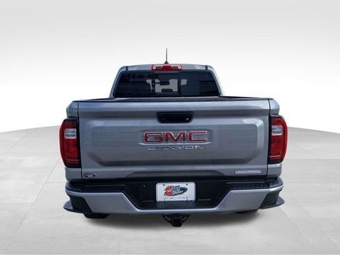 New 2025 GMC Canyon Elevation w/ Convenience Package image 4