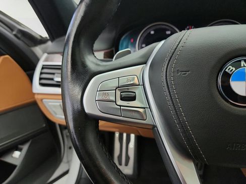 Used 2019 BMW 750i xDrive w/ Executive Package AWD/4WD image 22