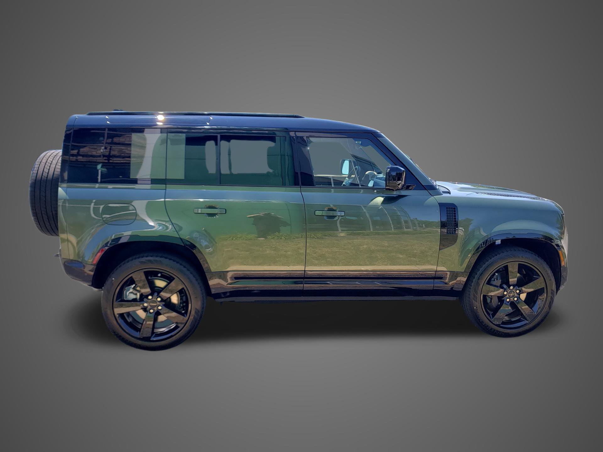 New 2026 Land Rover Defender 110 X-Dynamic SE AWD/4WD image 4