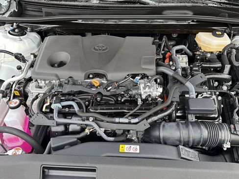 New 2026 Toyota Camry SE FWD image 32