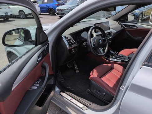 Used 2024 BMW X4 xDrive30i w/ Premium Package AWD/4WD image 6