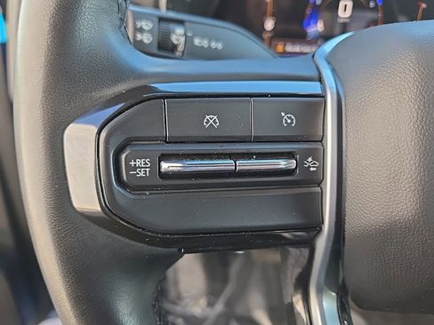 Used 2023 Chevrolet Colorado LT w/ LT Convenience Package AWD/4WD image 20